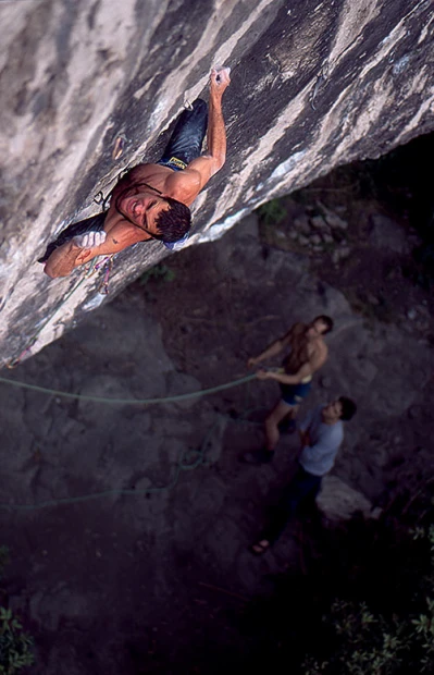 Jerry Moffatt making the first ascent of Evolution (8c+) in 1995